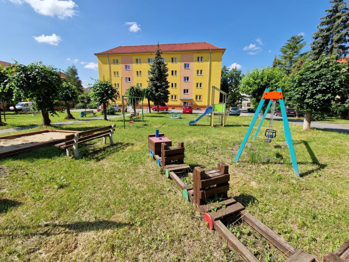 Spišská Nová Ves City Center Apartment - Self Check-In מראה חיצוני תמונה