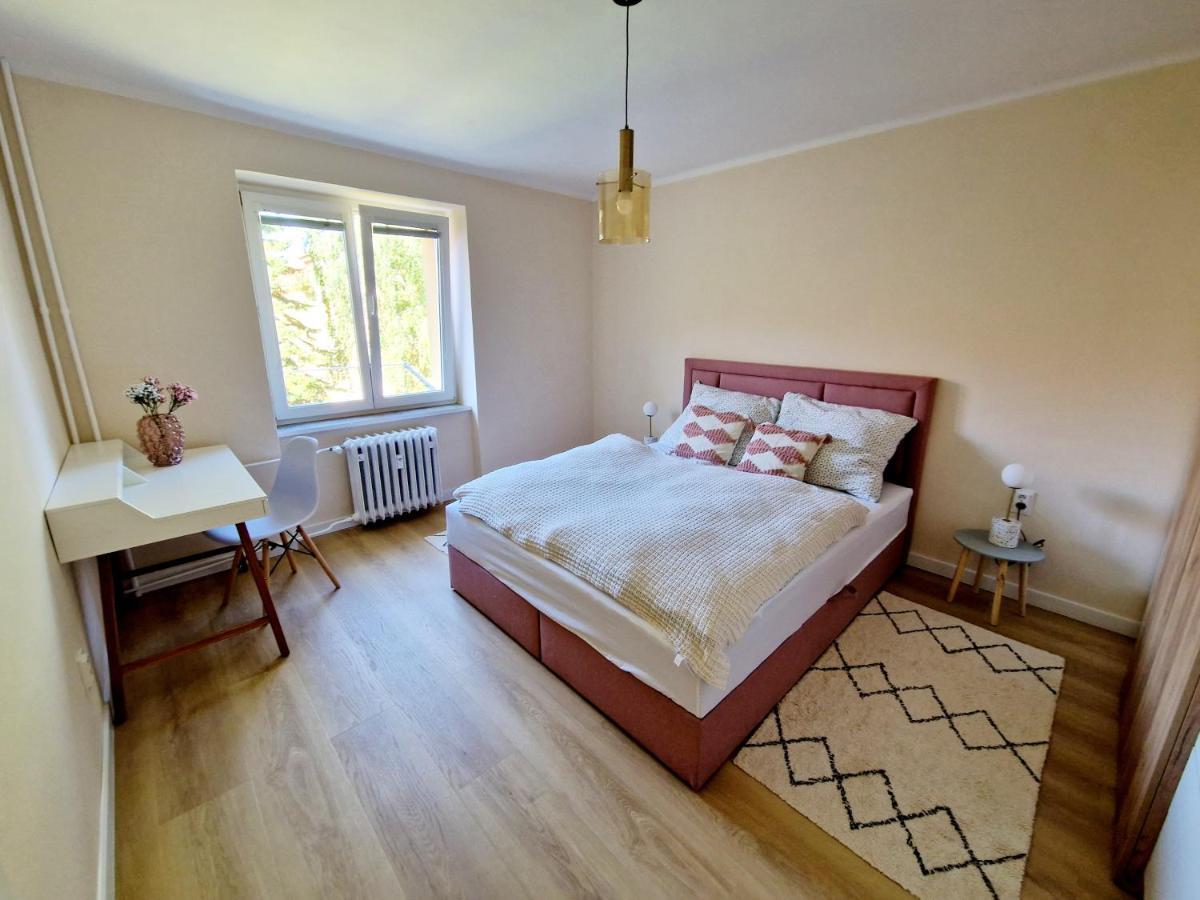 Spišská Nová Ves City Center Apartment - Self Check-In מראה חיצוני תמונה